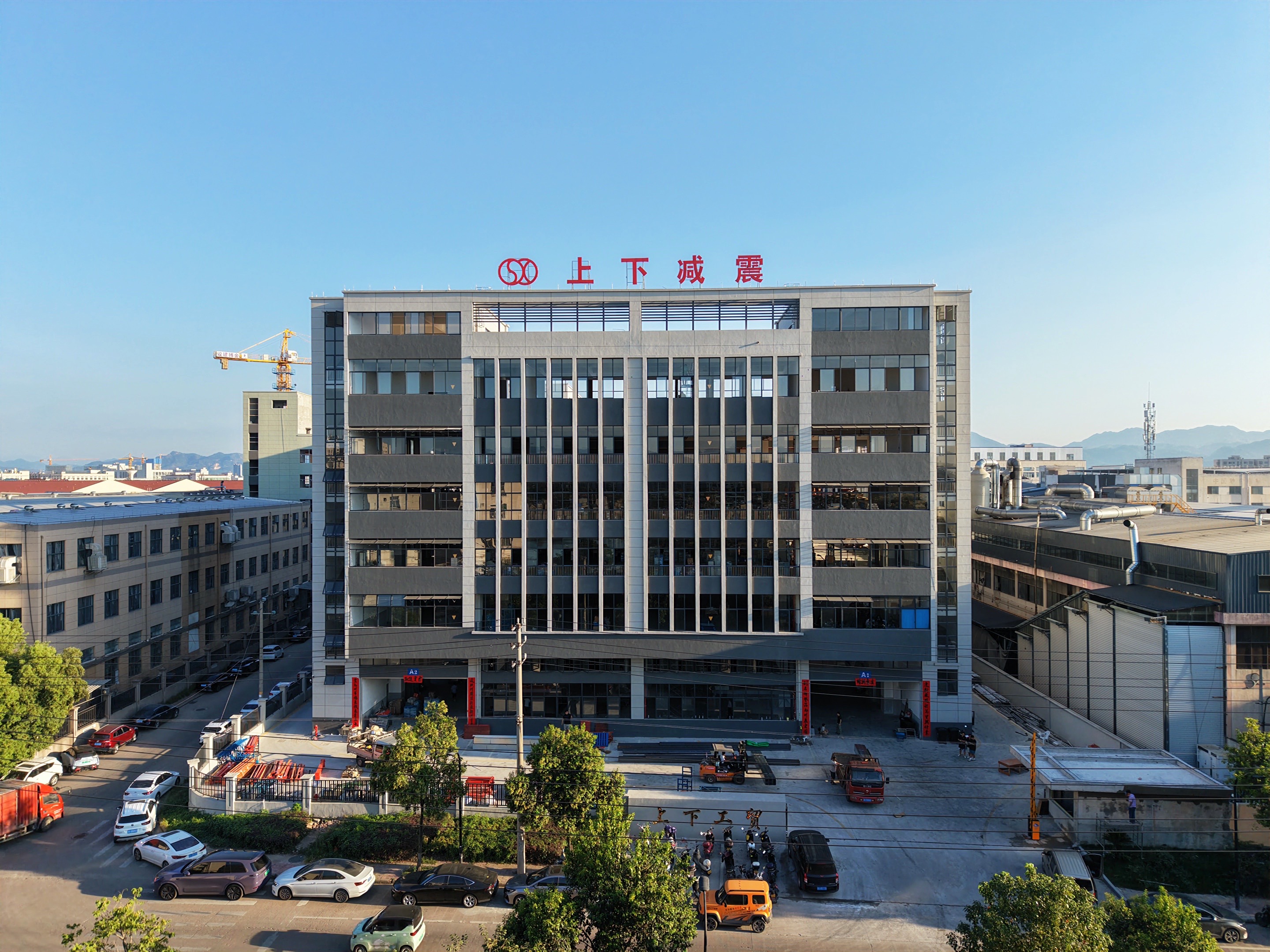 Vor face mărcile chineze un alt salt în conformitate cu politica fără viză? Compania noastră duce produse de bază la Motospring 2026 pentru a ocupa piața est-europeană